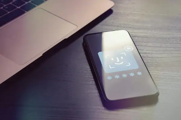 Za první měsíc si eDoklady stáhlo téměř 300 tisíc občanů, rychle přibývají i noví ověřovatelé