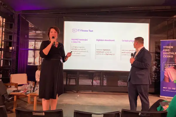 Druhý ročník IT Fitness testu se setkal s velkým zájmem. Skokanem roku jsou učitelé základních škol